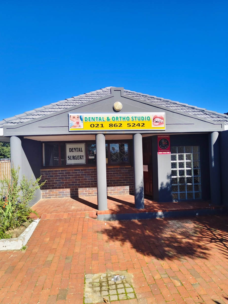 Commercial Property for Sale in Amstelhof Western Cape